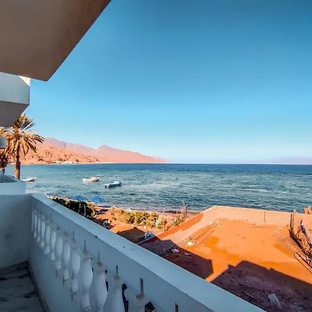 Zarnouk Beach House
